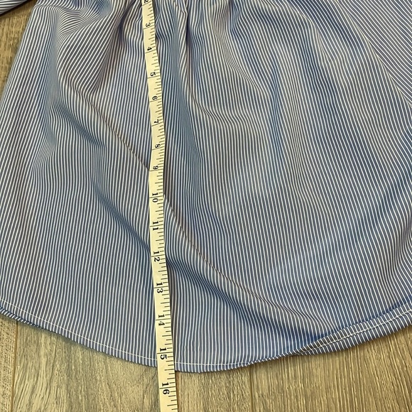 Sophie Rue Pinstriped Off the shoulders Crop with attached bubble Sleeves - Picture 5 of 7